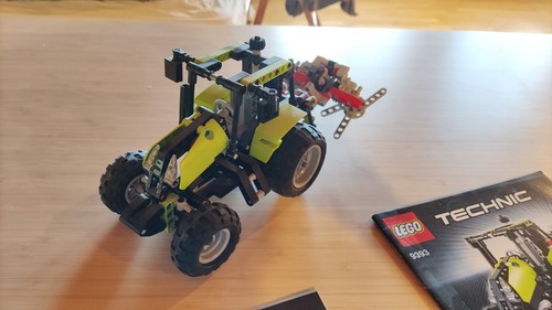9393 lego technic tractor - 9393,